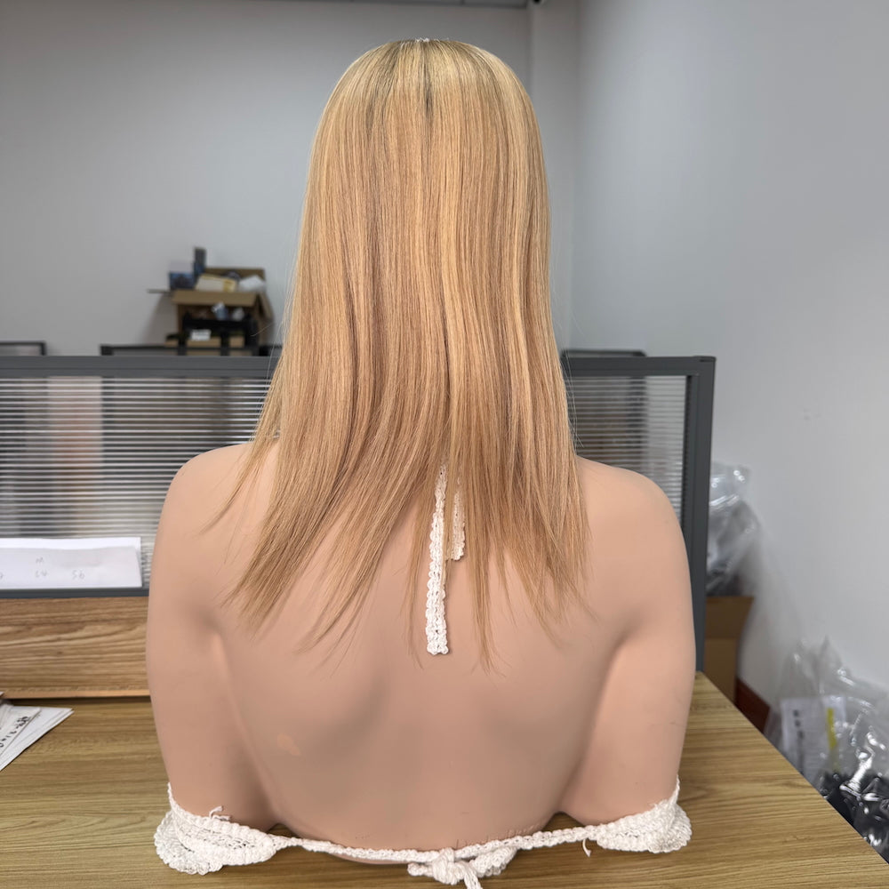 Blonde with golden undertones silk topper