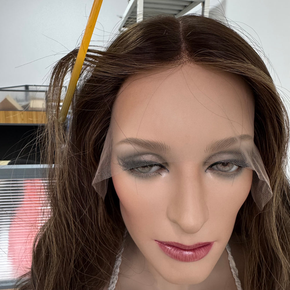 Highlighted Brunette Lace Top Sheitel