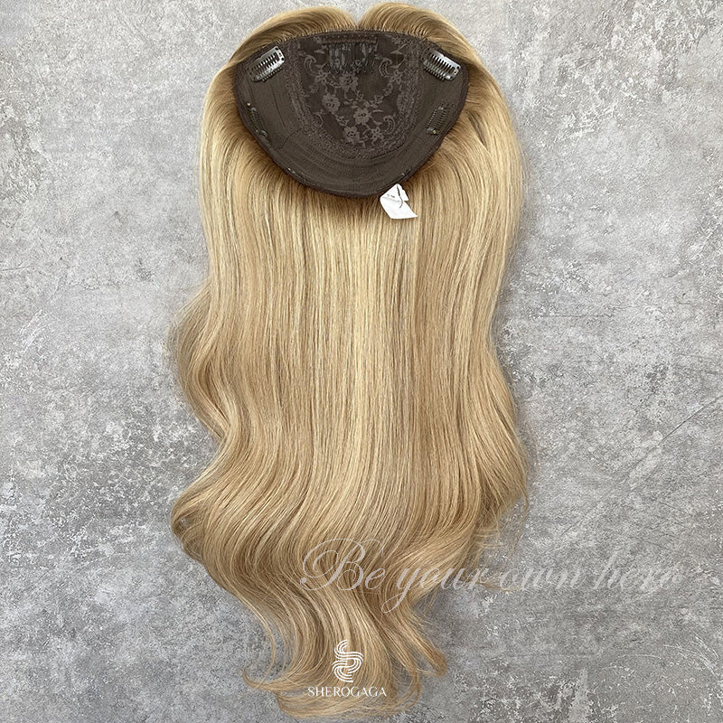 Blonde silk topper