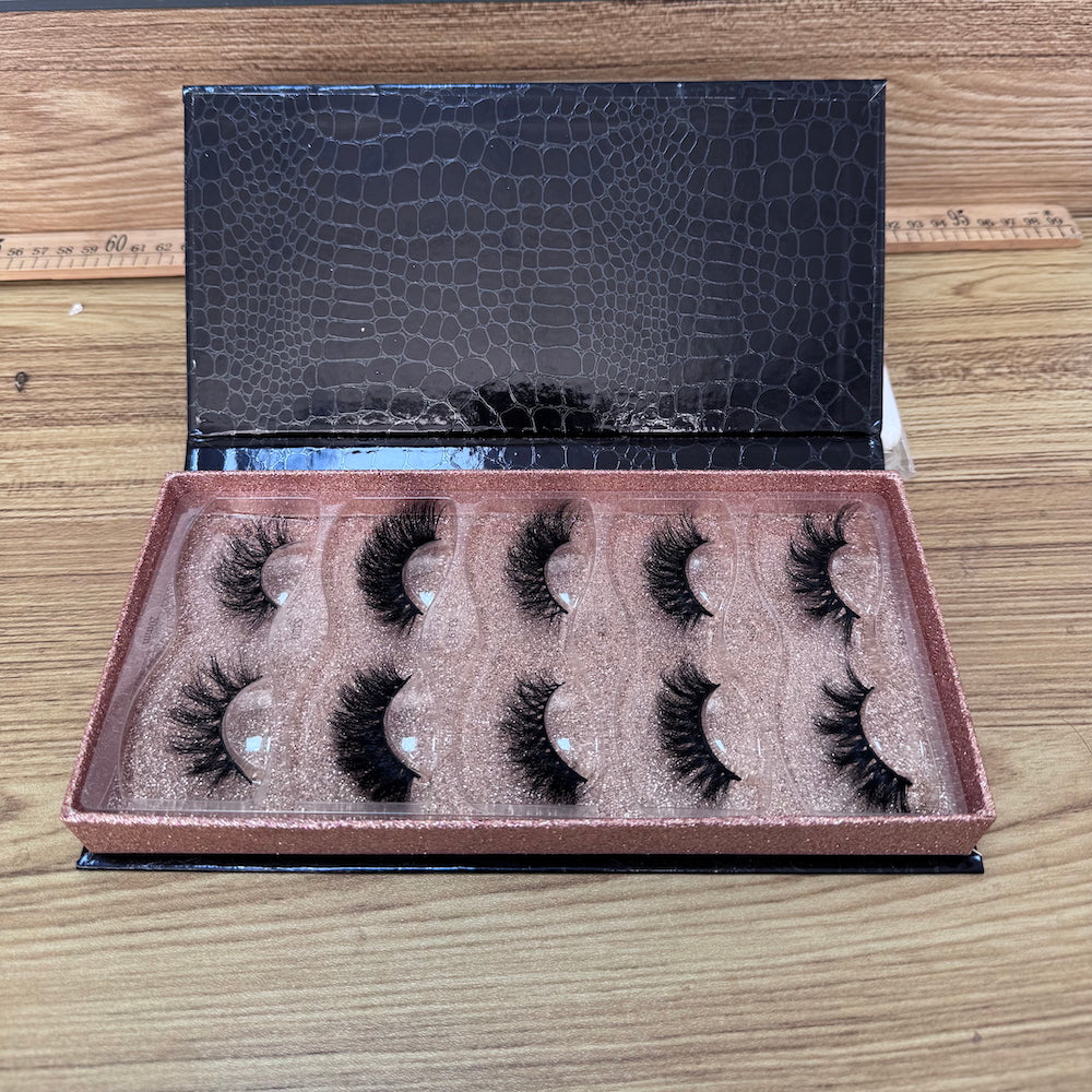 SHEENLASH eyelash extensions